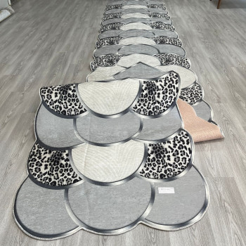 M108 Deri Taban Halı