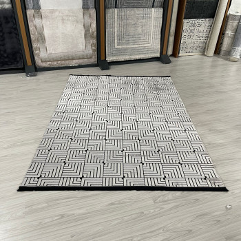 Siyah Renk Bianca İpek Model Halı