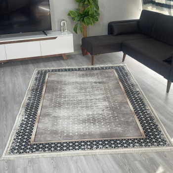 Eda Vizon Model Keçe - Jel(Dot) Taban Halı