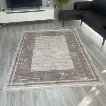 Zirve Vizon Model Keçe - Jel(Dot) Taban Halı