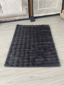 Tavşan Tüylü Antrasit Pelüş Halı