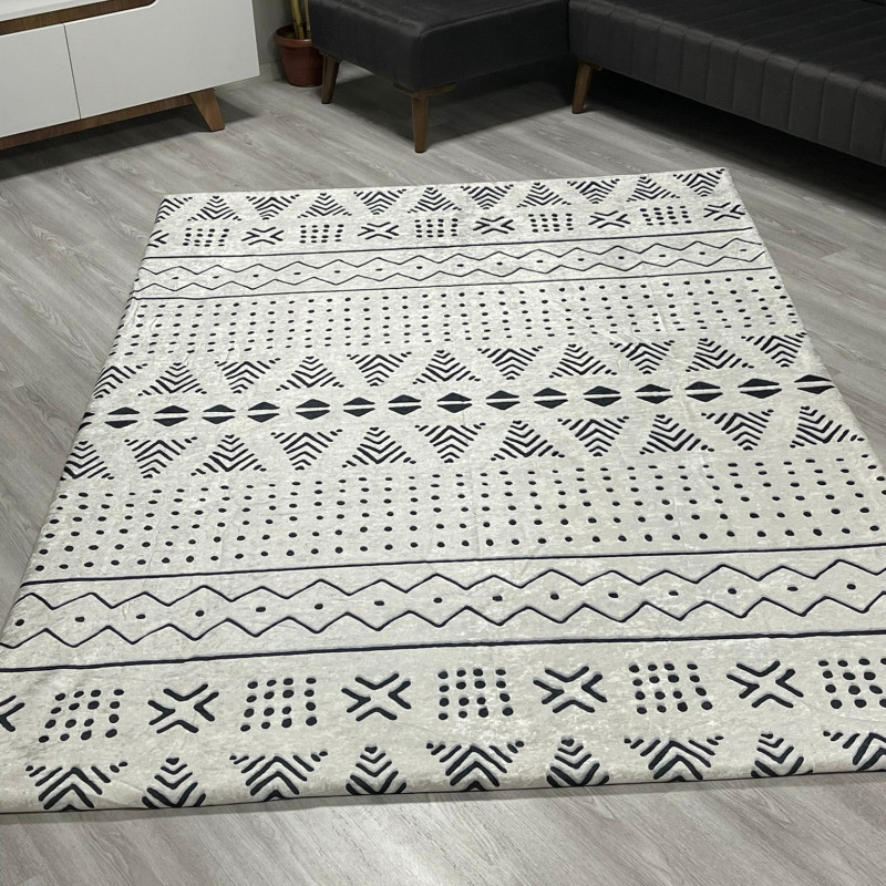 Zara Beyaz Halı Örtüsü Zara Beyaz Halı Örtüsü